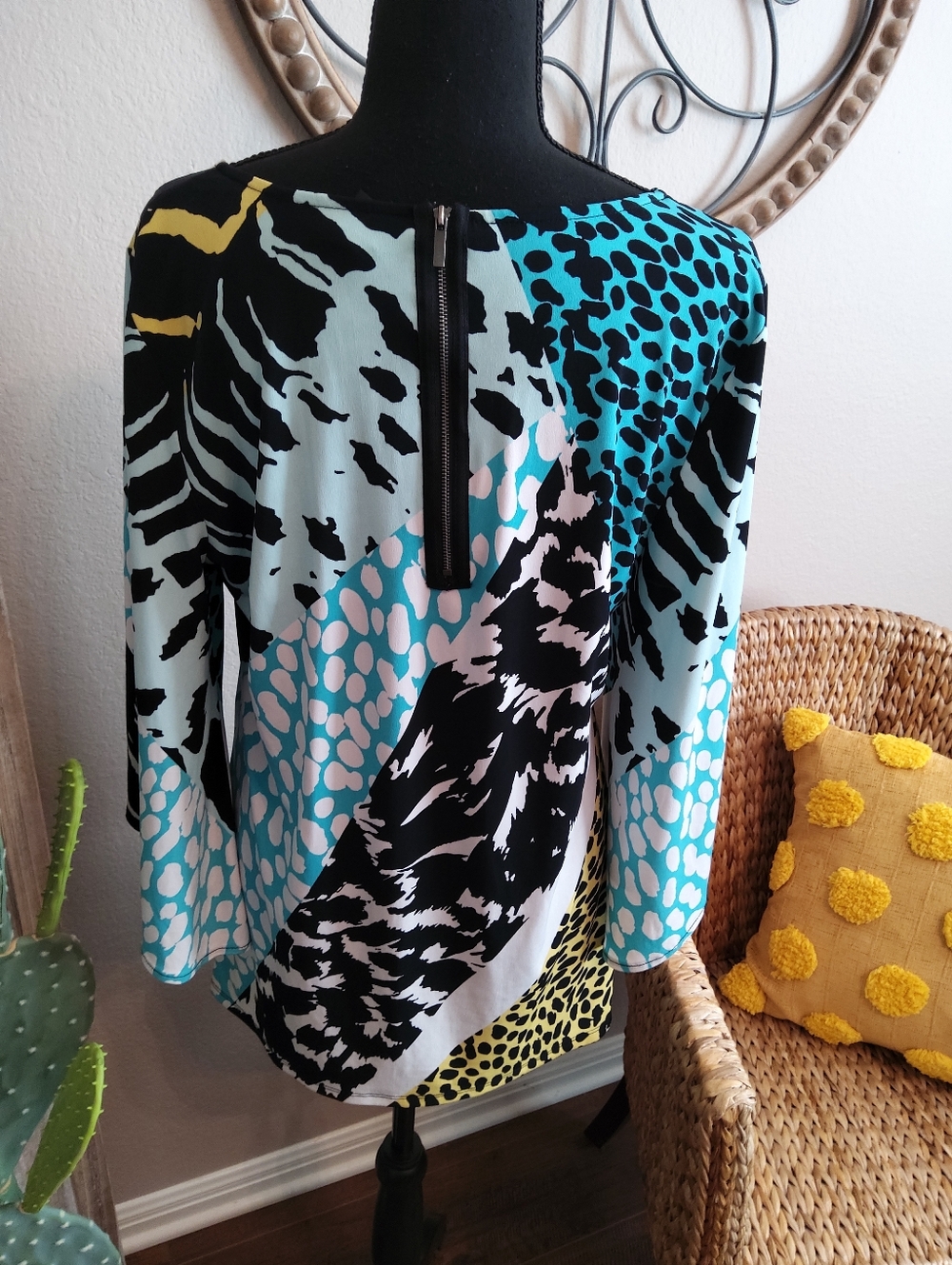 Alfani Multicolor Animal Print Tunic - Black, White, Aqua, Yellow - Picture 7 of 10